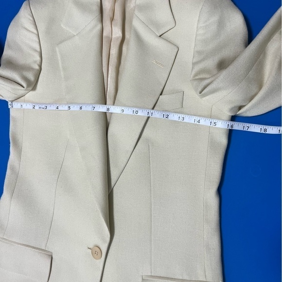 Stella McCartney Women’s Blazer. Pristine Condition. Size 2 - Picture 4 of 12